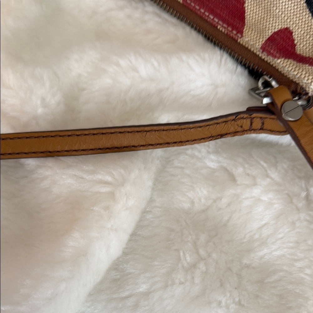 Fossil Red and Brown Clutch with Floral Design - Picture 7 of 15